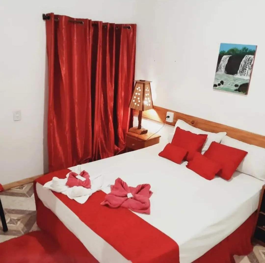 Hostel Damaris Puerto Iguazú Værelse billede
