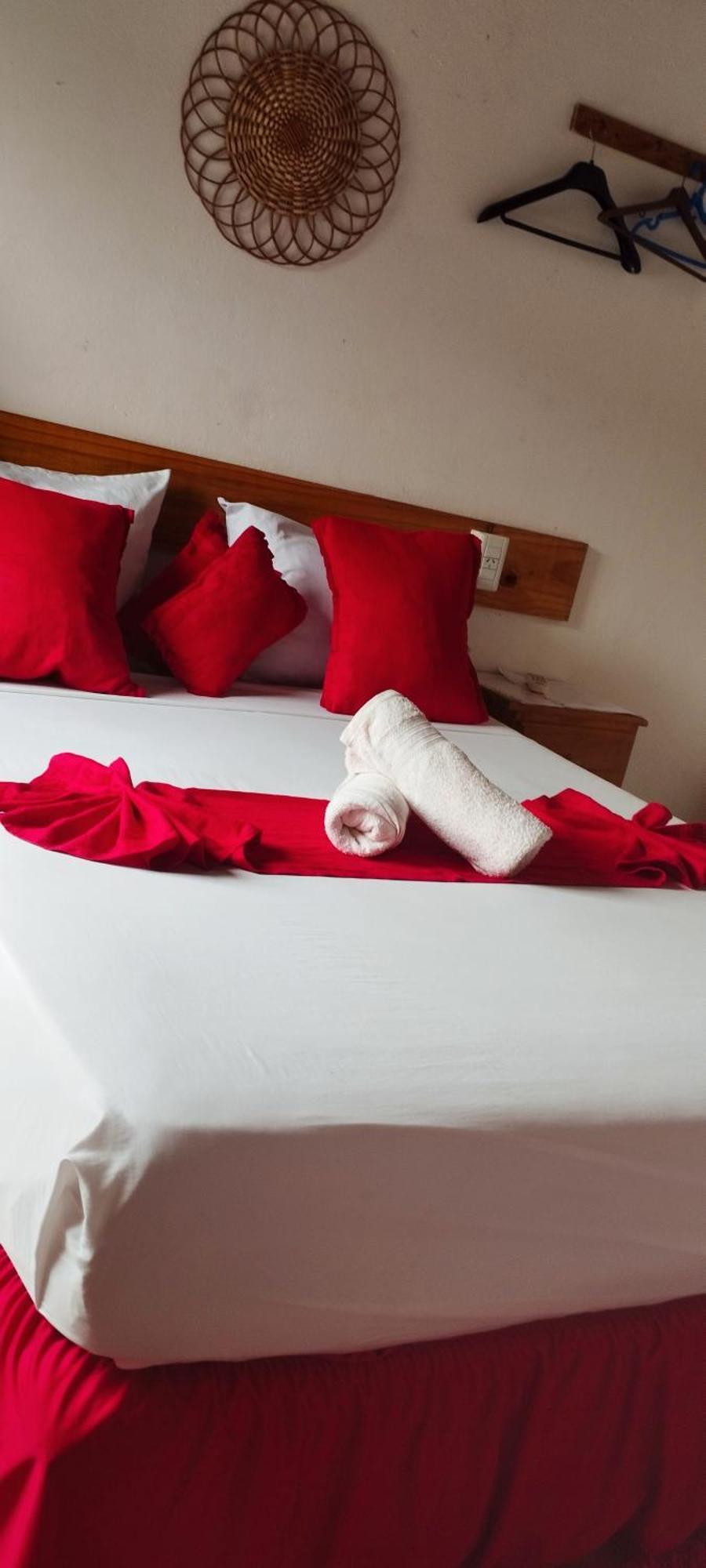 Hostel Damaris Puerto Iguazú Værelse billede